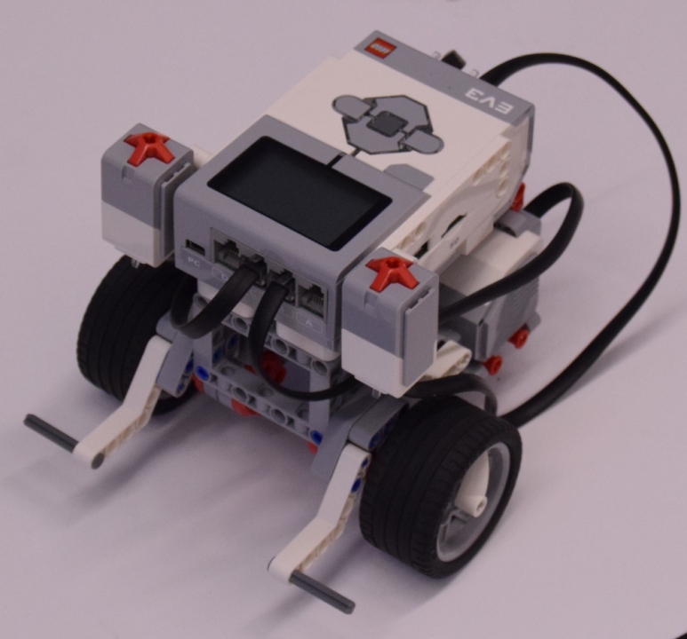 Základní  model Lego robota